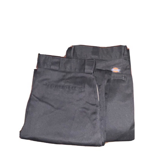 Dickies Mens: Black Loose Fit Straight Leg 36 x 32 | Org Fit 36 x 30 - Picture 2 of 4